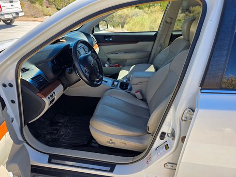 Used 2013 Subaru Outback 2.5i Limited w/ Popular Pkg 1B image 6
