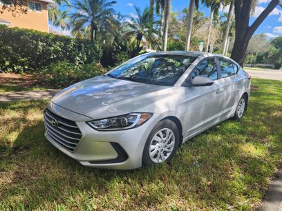 Used 2018 Hyundai Elantra SE