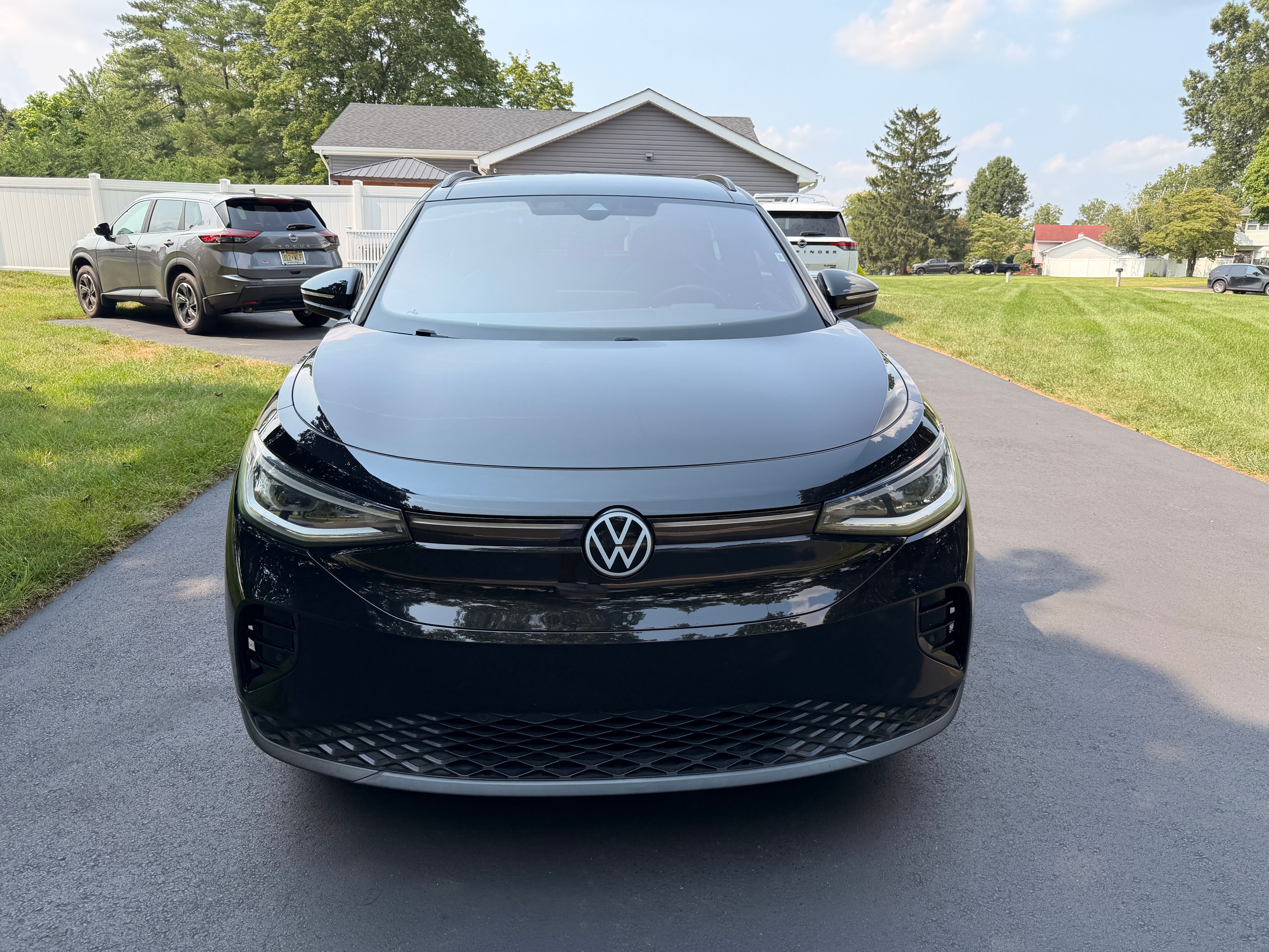 Used 2023 Volkswagen ID.4 Pro S Plus AWD/4WD image 4