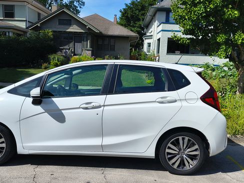 Used 2015 Honda Fit EX image 5