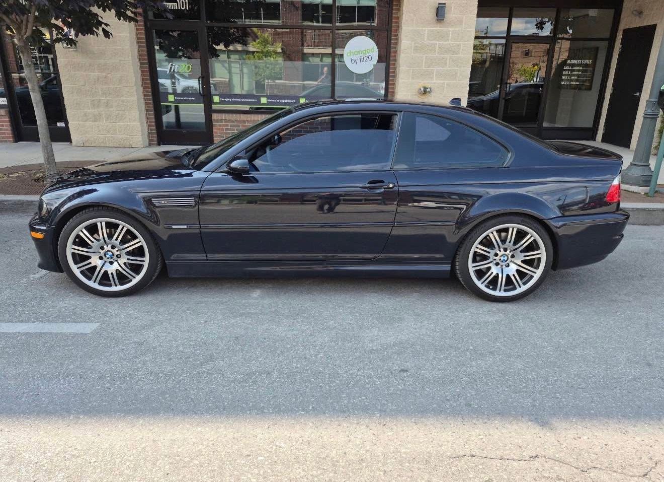 Used 2004 BMW M3 Coupe RWD image 1