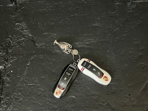 Used 2018 Porsche 718 Cayman image 21