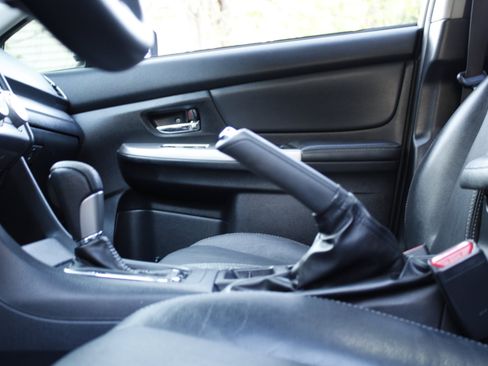 Used 2015 Subaru Impreza 2.0i Sport Limited image 16