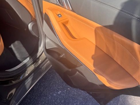 Used 2025 BMW X5 xDrive40i w/ Premium Package image 13