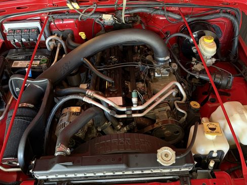 Used 2006 Jeep Wrangler Rubicon w/ Security Group image 6