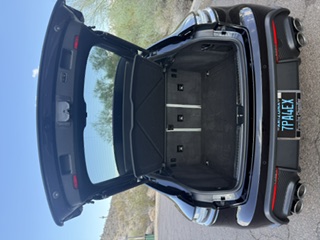 Used 2024 Porsche Macan AWD/4WD image 6