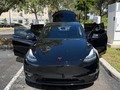 Used 2020 Tesla Model Y Long Range