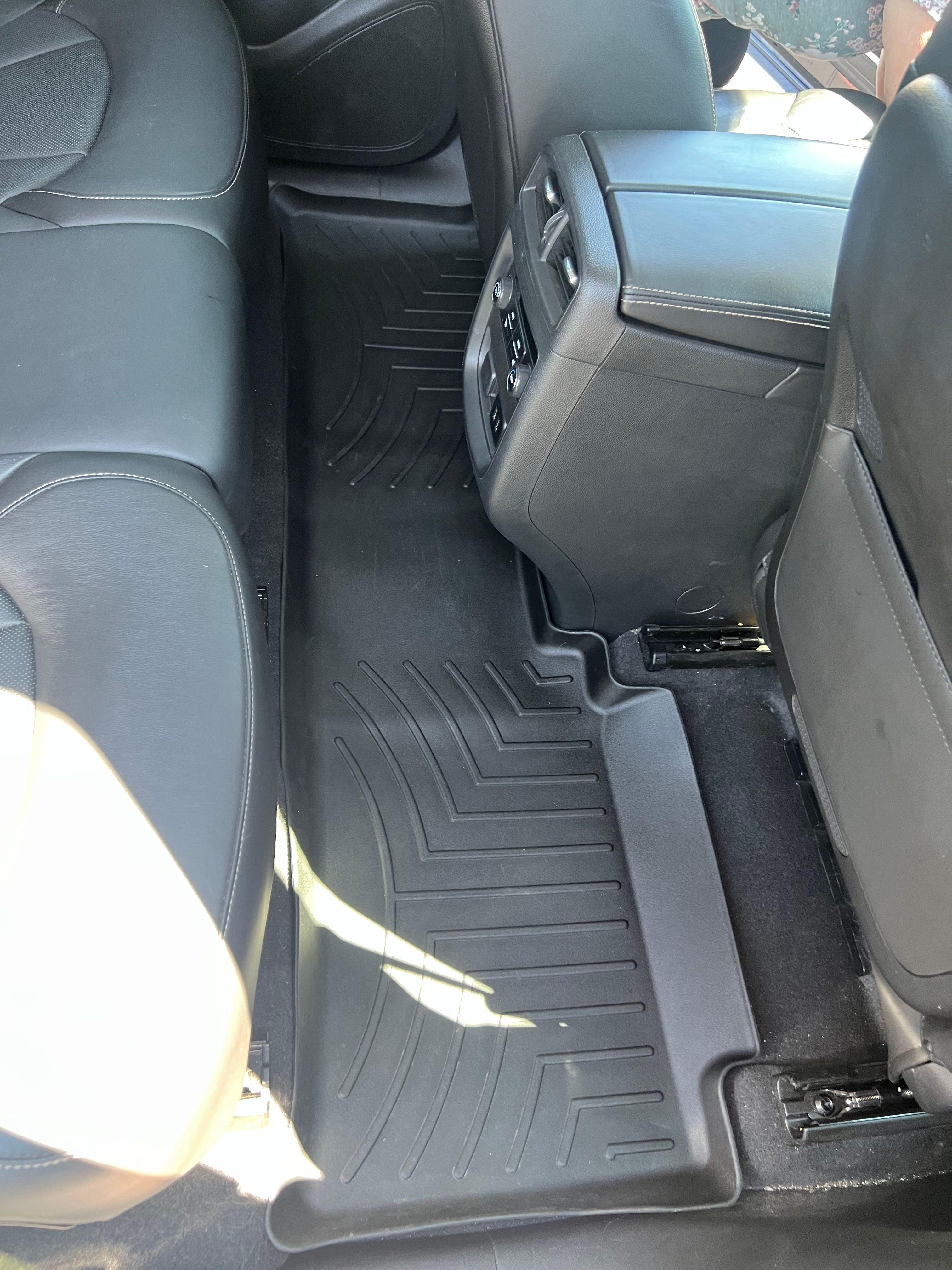 Used 2016 Buick Envision Premium AWD/4WD image 16