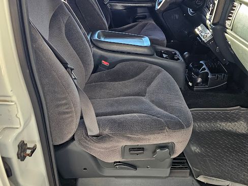 Used 2002 GMC Sierra 3500 4x4 Crew Cab image 13