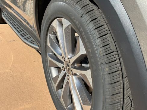 Used 2020 Mercedes-Benz GLE 350 4MATIC image 17