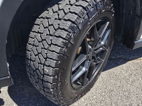 Used 2021 Subaru Outback Premium w/ Tech Package 1 image 10