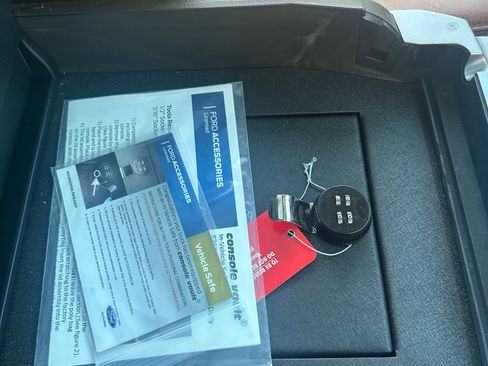 Used 2022 Ford F250 King Ranch w/ King Ranch Ultimate Package image 30