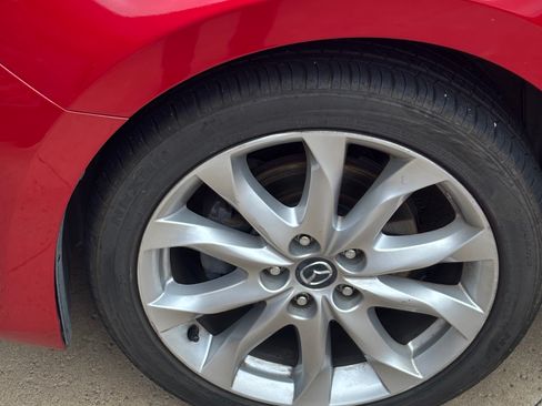 Used 2014 MAZDA MAZDA3 s Grand Touring FWD image 12