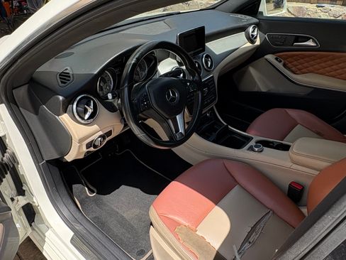 Used 2014 Mercedes-Benz CLA 250 4MATIC image 9