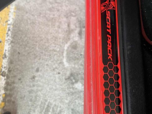 Used 2016 Dodge Charger R/T Scat Pack w/ Technology Group image 18