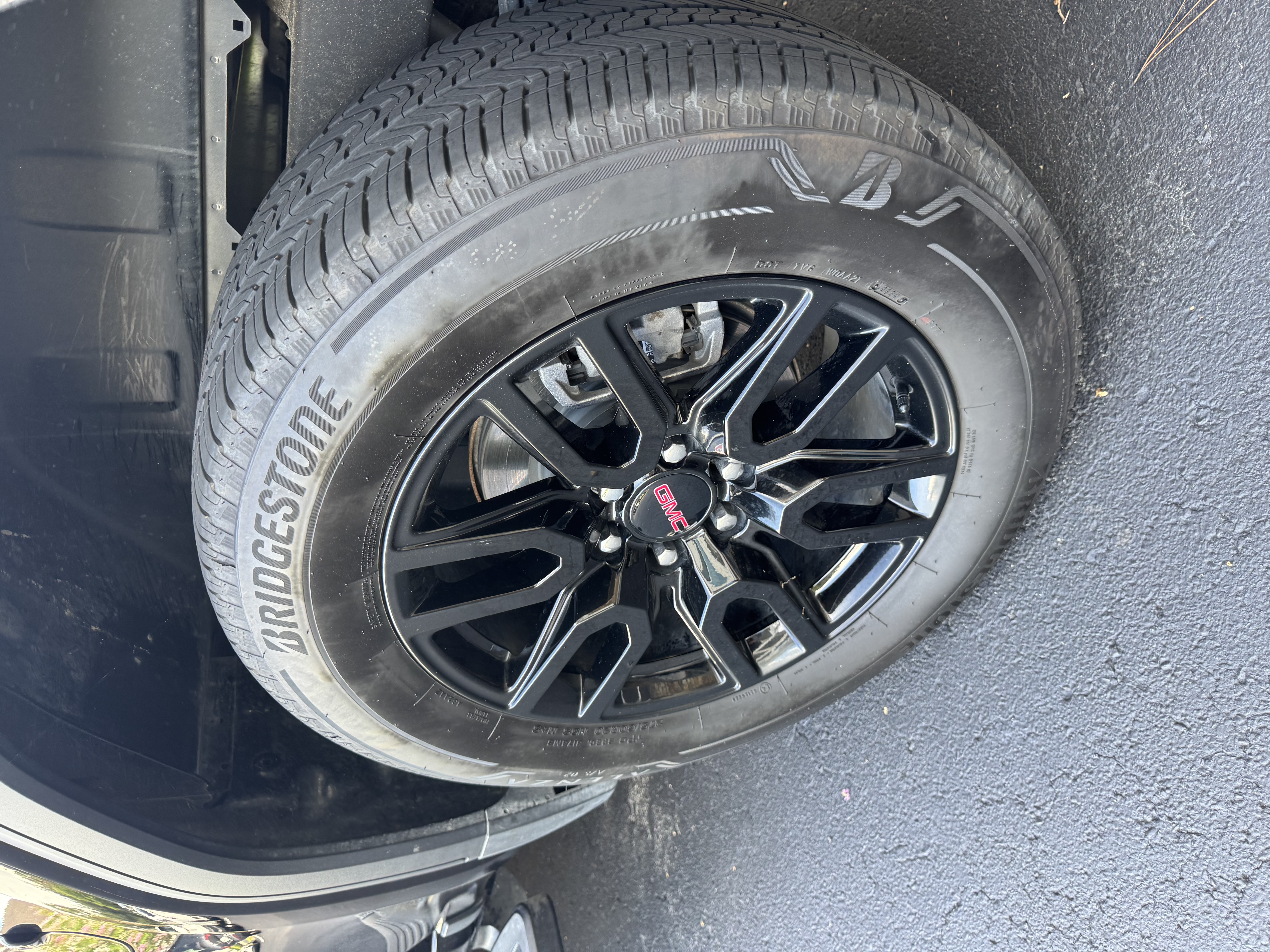 Used 2025 GMC Sierra 1500 Elevation AWD/4WD image 11