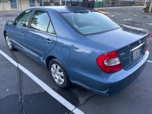 Used 2003 Toyota Camry LE FWD image 5