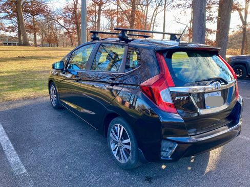 Used 2015 Honda Fit EX image 1