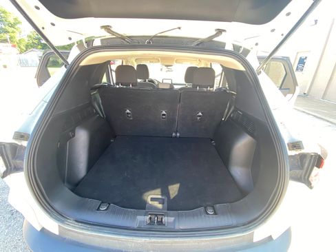 Used 2020 Ford Escape SE FWD image 8