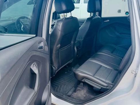 Used 2014 Ford Escape Titanium w/ Equipment Group 401A image 17