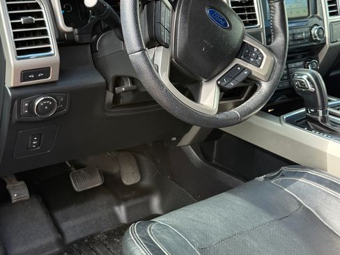 Used 2016 Ford F150 Lariat RWD image 10