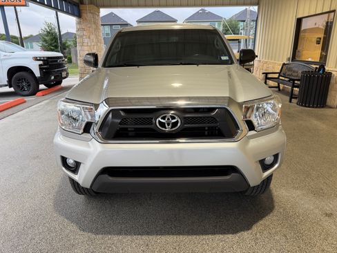 Used 2013 Toyota Tacoma PreRunner w/ SR5 Pkg RWD image 8