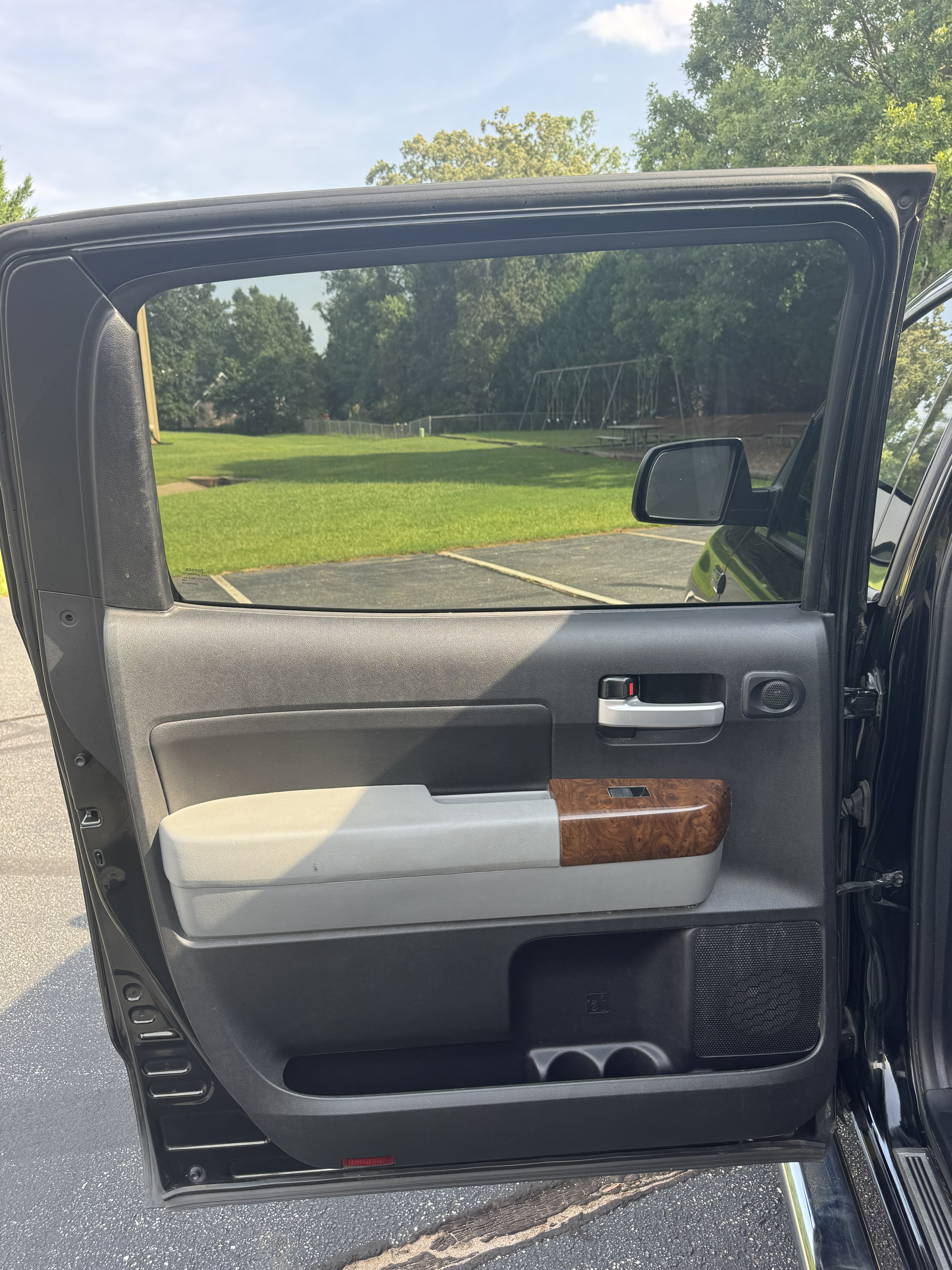 Used 2013 Toyota Tundra Platinum AWD/4WD image 24