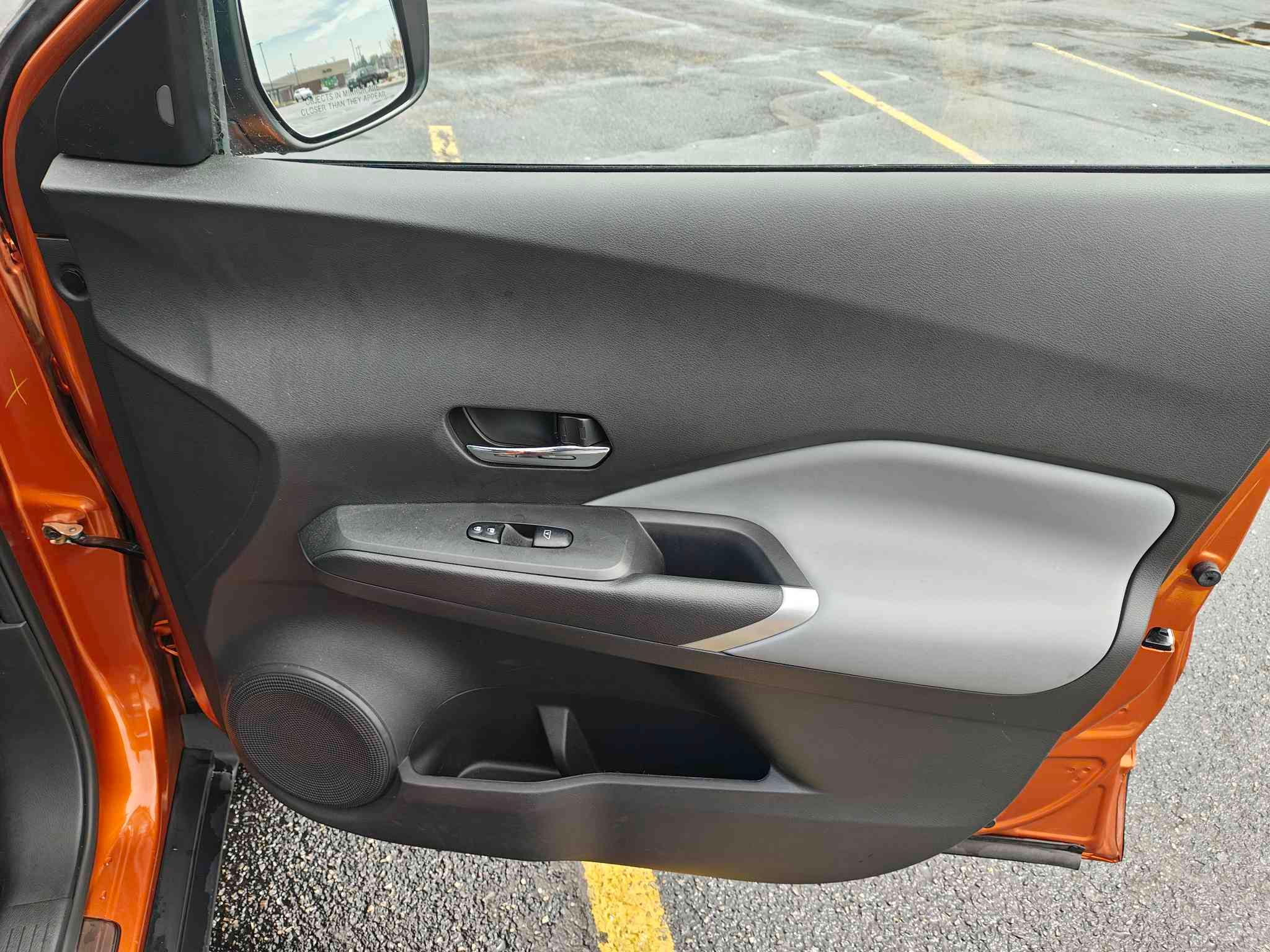 Used 2021 Nissan Kicks SR w/ SR Premium Package FWD image 15