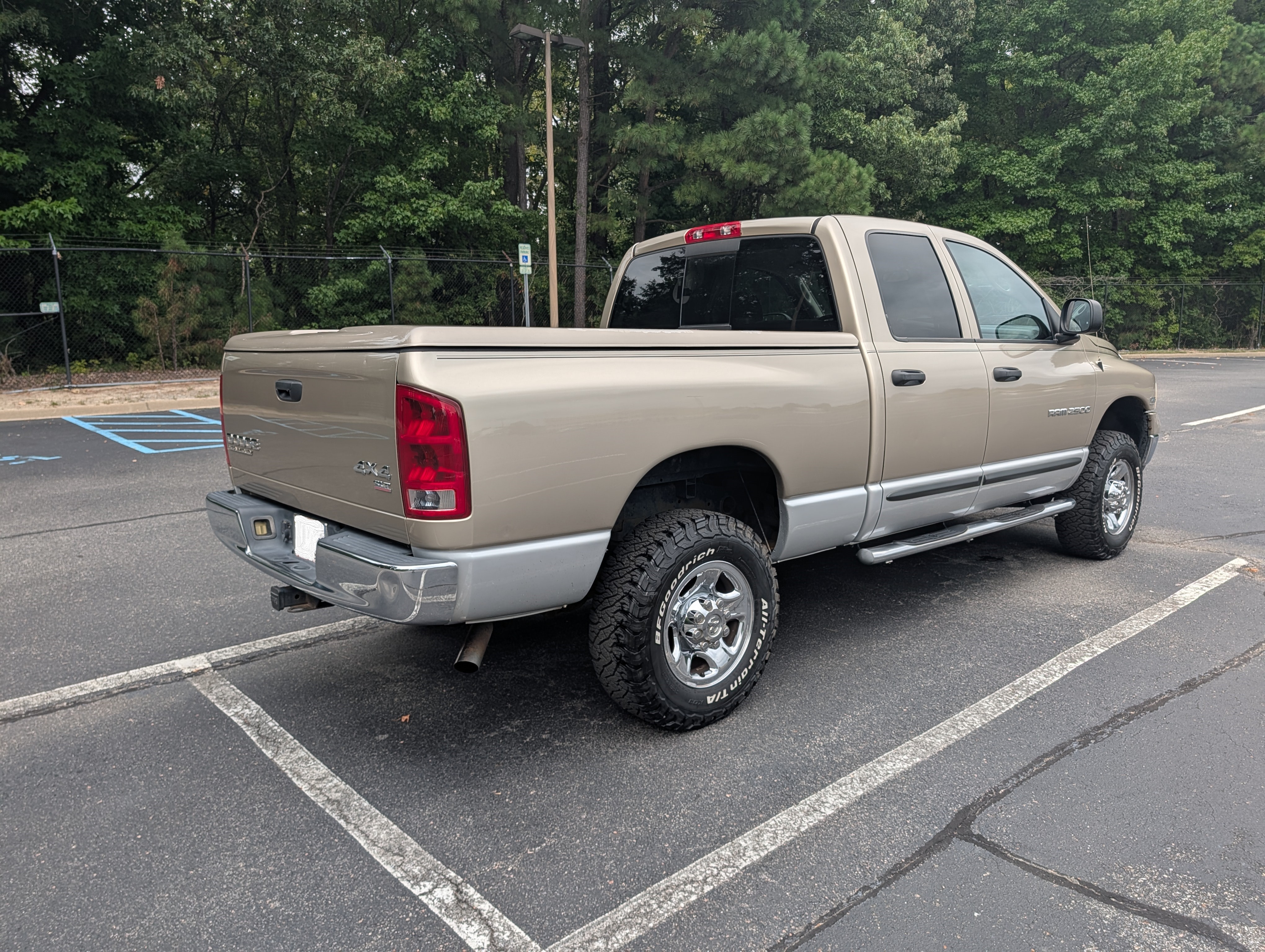 Used 2003 Dodge Ram 2500 Truck SLT AWD/4WD image 13