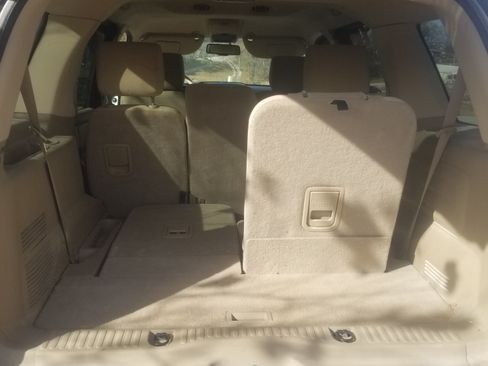 Used 2008 Ford Explorer XLT image 12