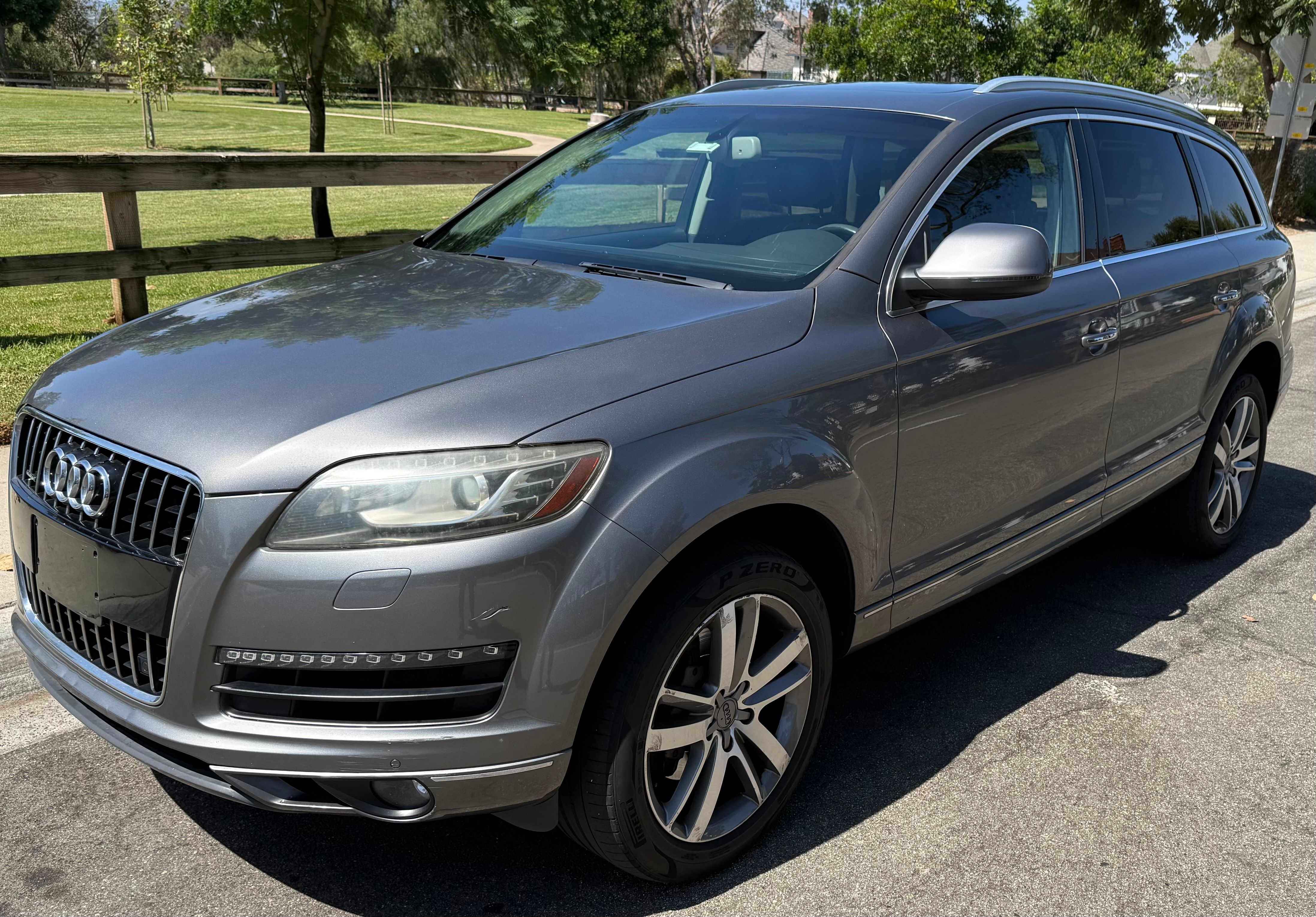 Used 2011 Audi Q7 3.0T Premium Plus AWD/4WD image 2