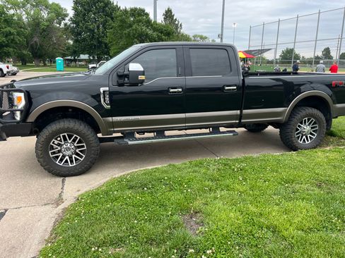 Used 2019 Ford F350 King Ranch w/ Chrome Package AWD/4WD image 2
