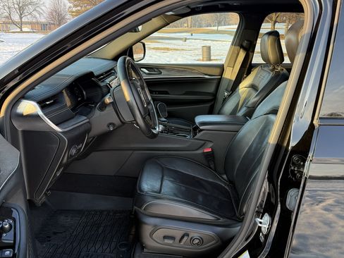 Used 2021 Jeep Grand Cherokee L Overland image 31