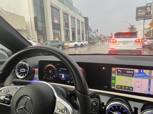 Used 2020 Mercedes-Benz A 220 image 12