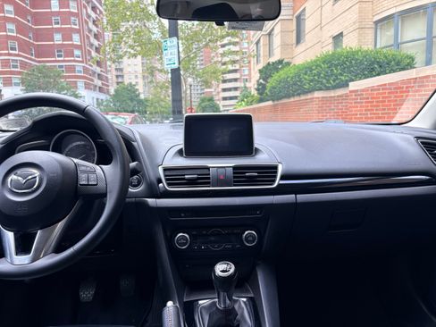 Used 2015 MAZDA MAZDA3 i Grand Touring FWD image 9