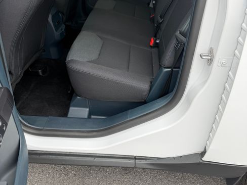 Used 2025 Ford Maverick XL image 11