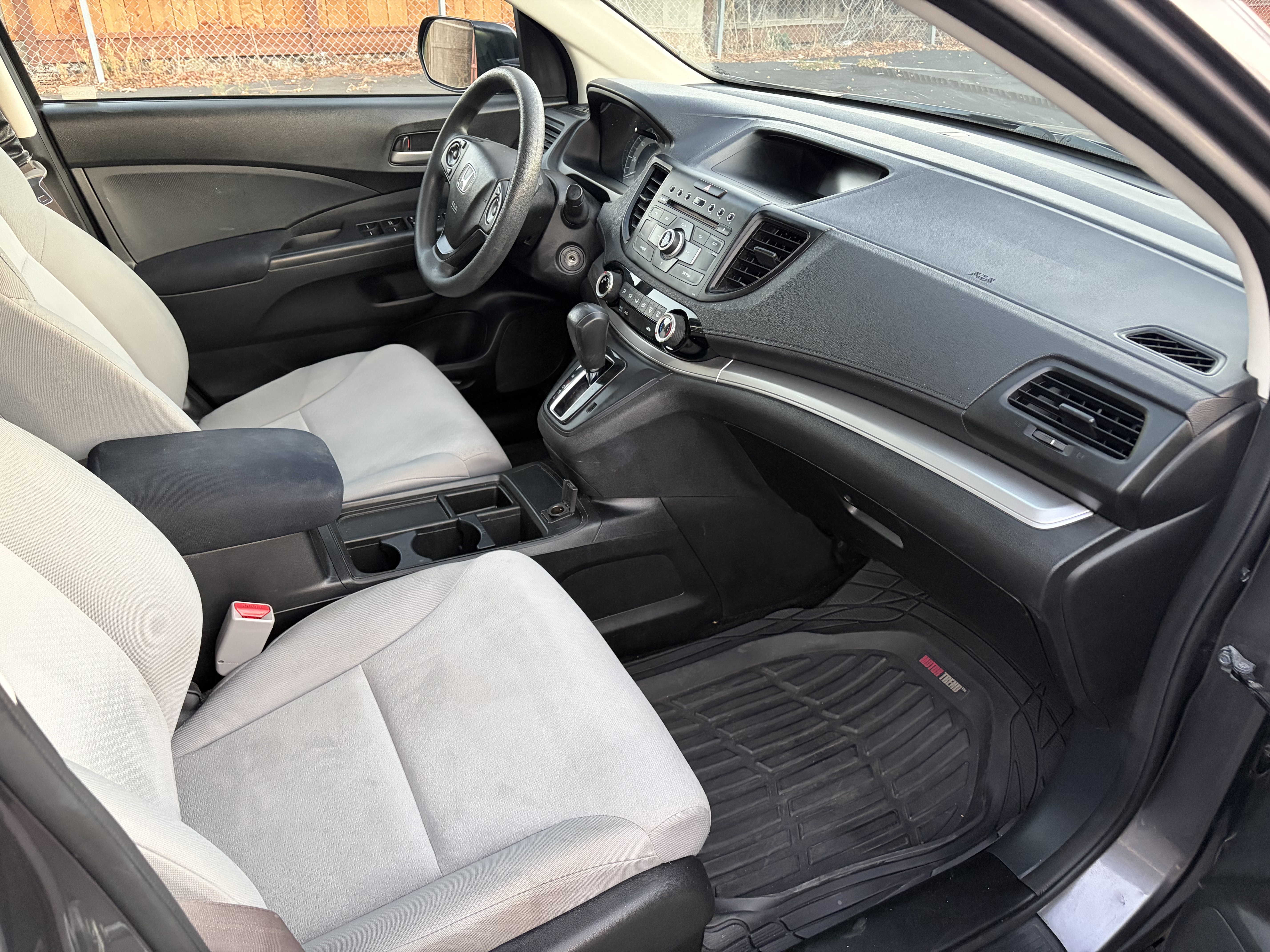 Used 2015 Honda CR-V LX image 10