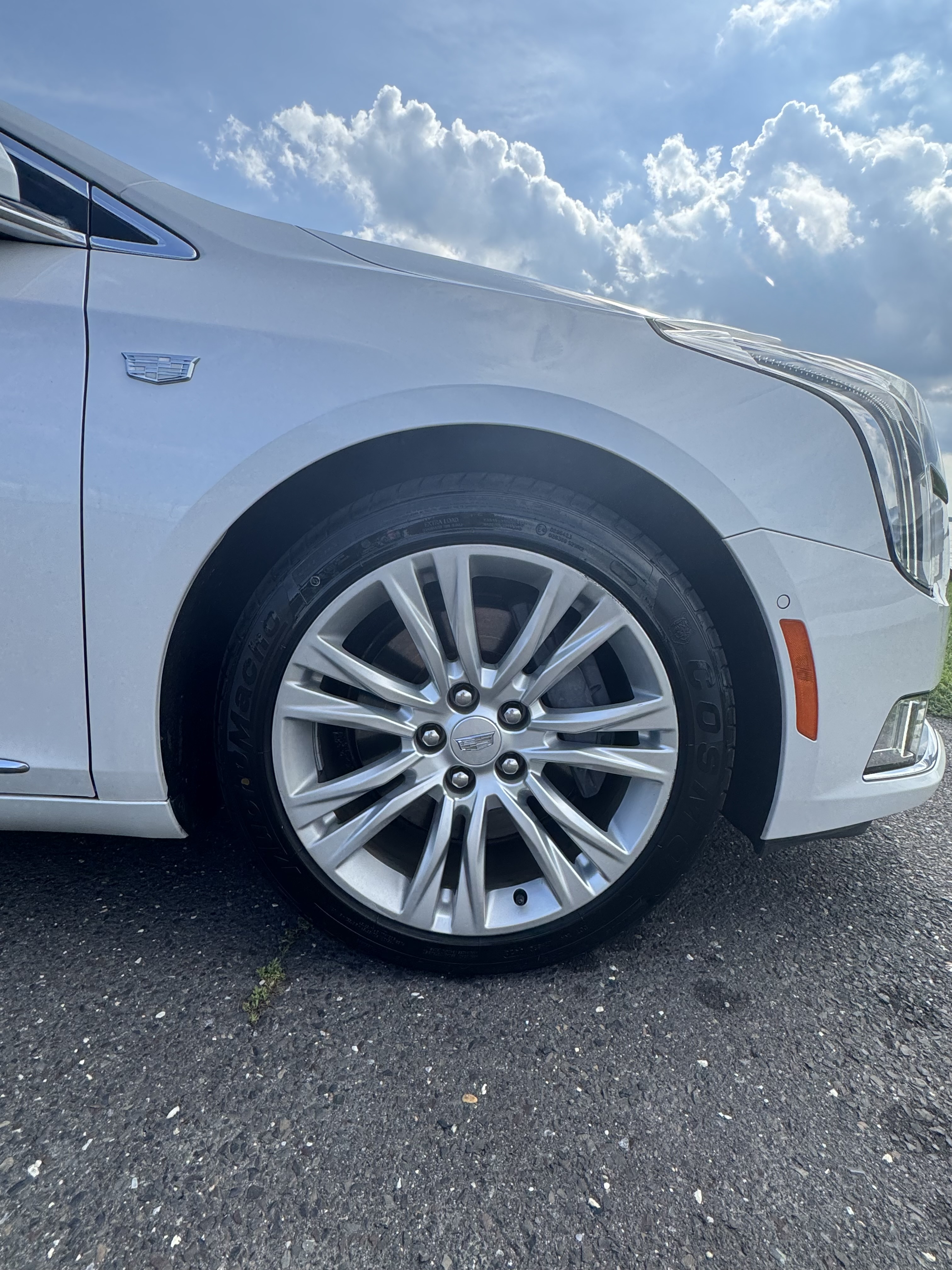 Used 2018 Cadillac XTS Luxury w/ Driver Awareness Package FWD image 13
