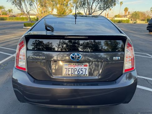 Used 2014 Toyota Prius Three w/ Protection Package image 5
