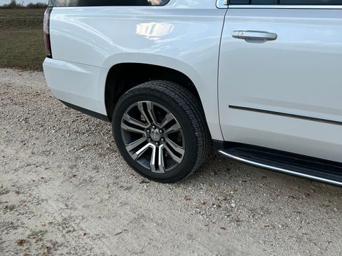 Used 2020 GMC Yukon XL Denali w/ Open Road Package image 5