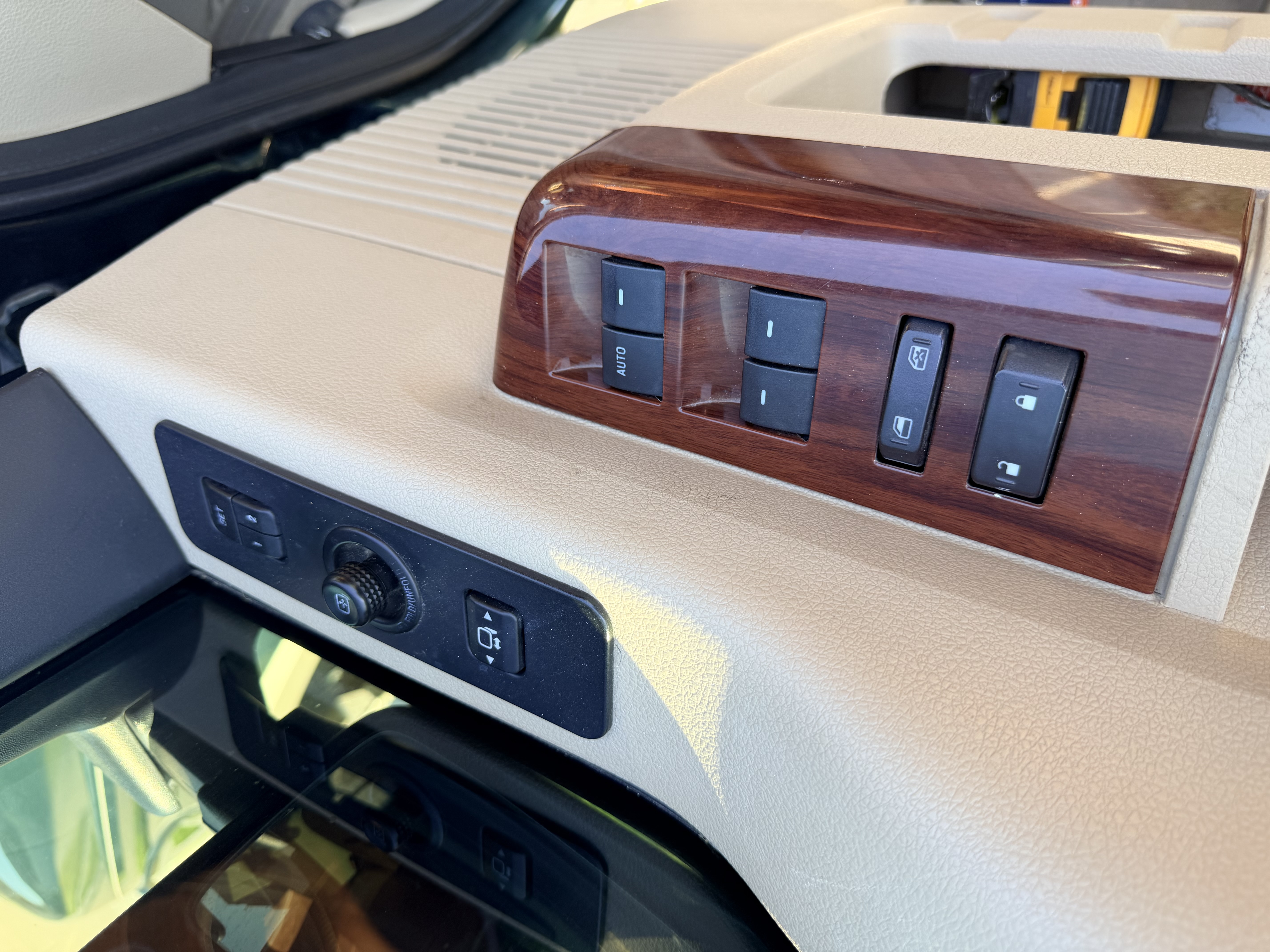 Used 2008 Ford F250 King Ranch AWD/4WD image 15