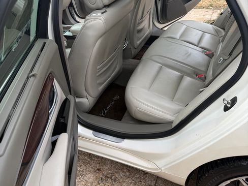 Used 2014 Cadillac XTS Platinum image 5