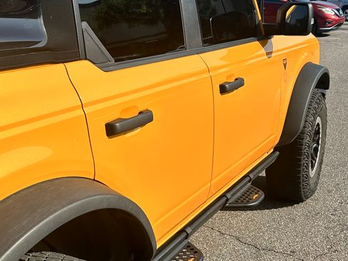 Used 2021 Ford Bronco Badlands image 6