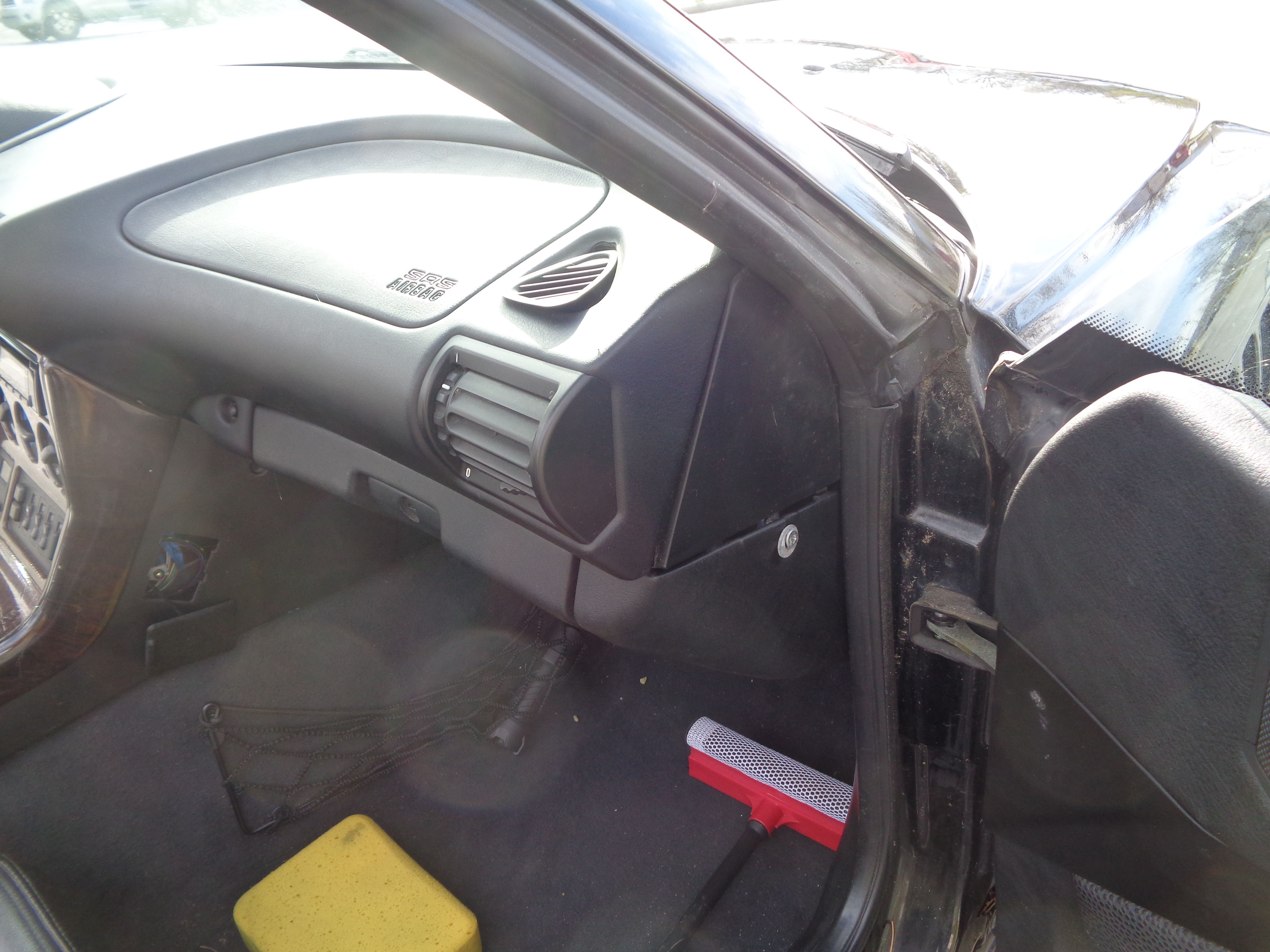 Used 1998 BMW Z3 1.9 RWD image 17