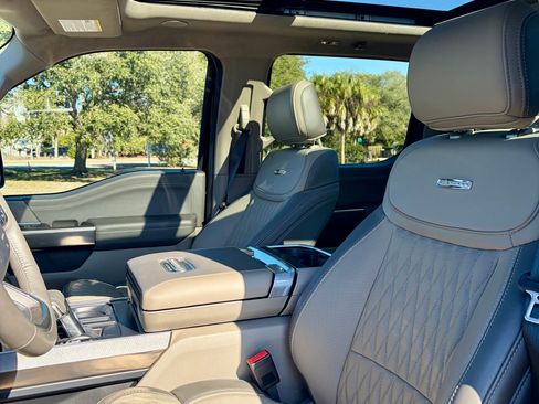 Used 2024 Ford F150 Platinum w/ Equipment Group 703A Plus image 9