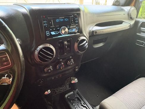 Used 2011 Jeep Wrangler Unlimited Sport AWD/4WD image 10