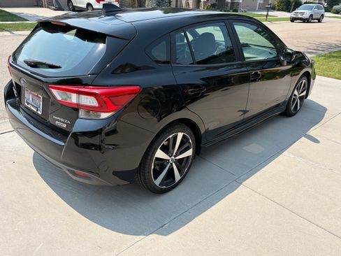 Used 2018 Subaru Impreza 2.0i Sport w/ Popular Package #2 AWD/4WD image 5
