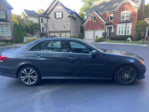 Used 2015 Mercedes-Benz E 350 Sedan image 15