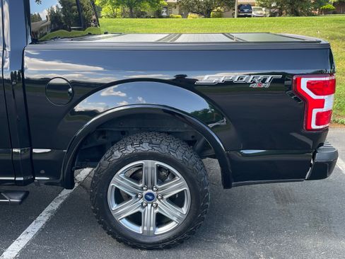 Used 2018 Ford F150 XLT w/ Equipment Group 302A Luxury AWD/4WD image 5