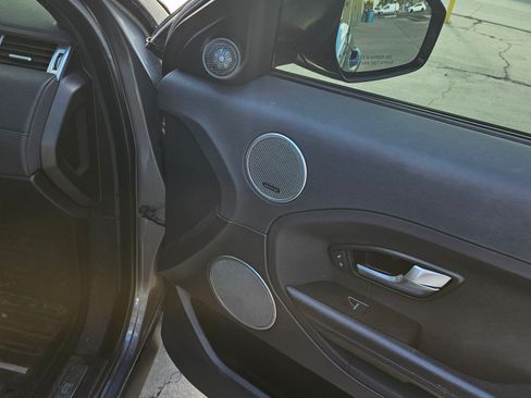 Used 2015 Land Rover Range Rover Evoque Pure Plus image 14